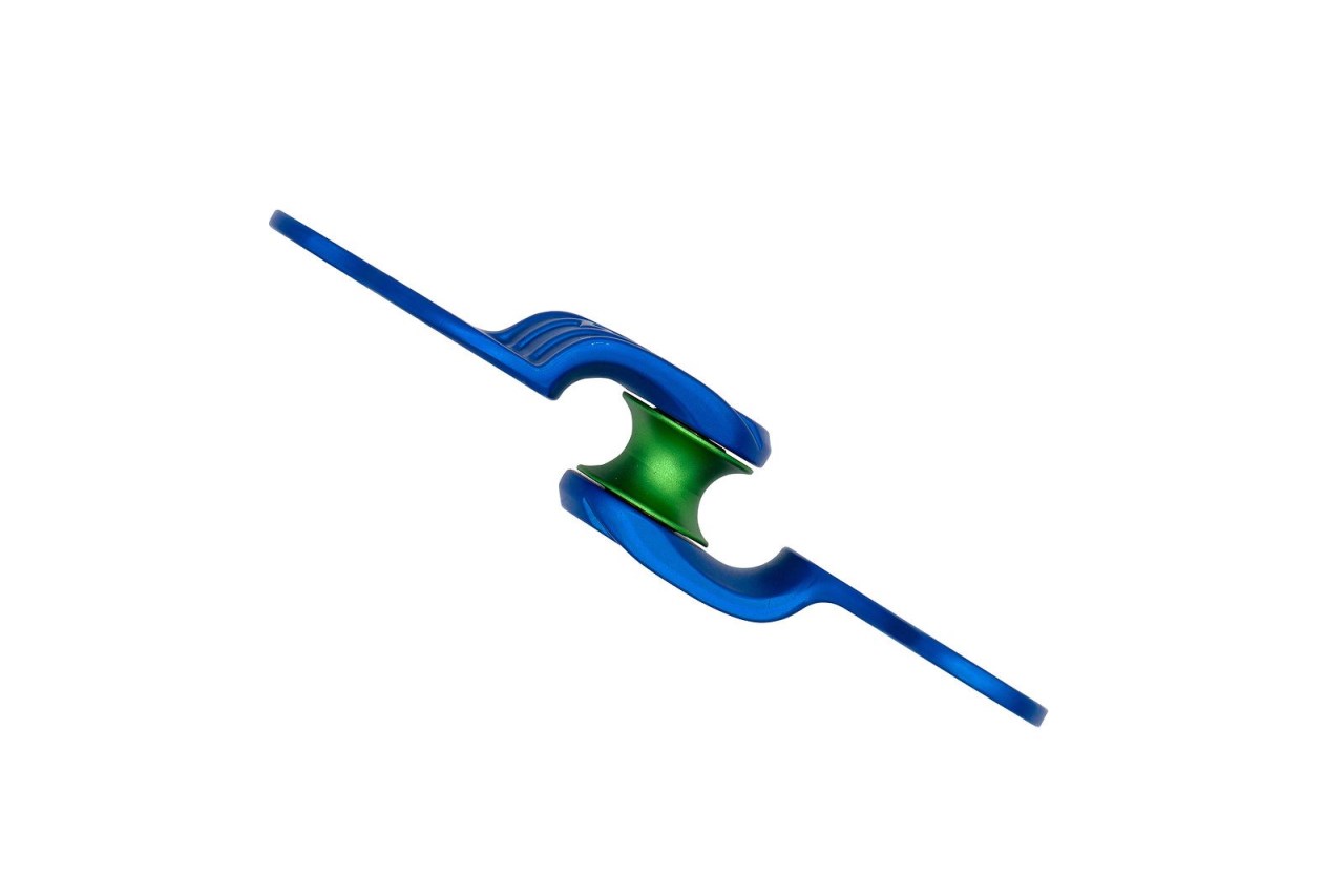 【特價品】Teufelberger 斜角雙孔多功能滑輪 glideHITCH pulley (型號：6120390)