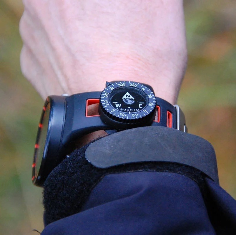 SUUNTO Clipper 微型可夾式指北針